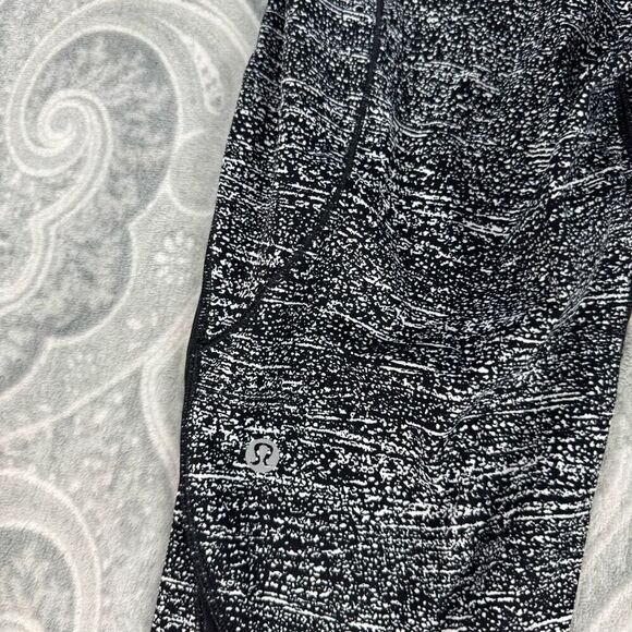 Womens Lululemon Pace Perfect Crop - Picture 6 of 8